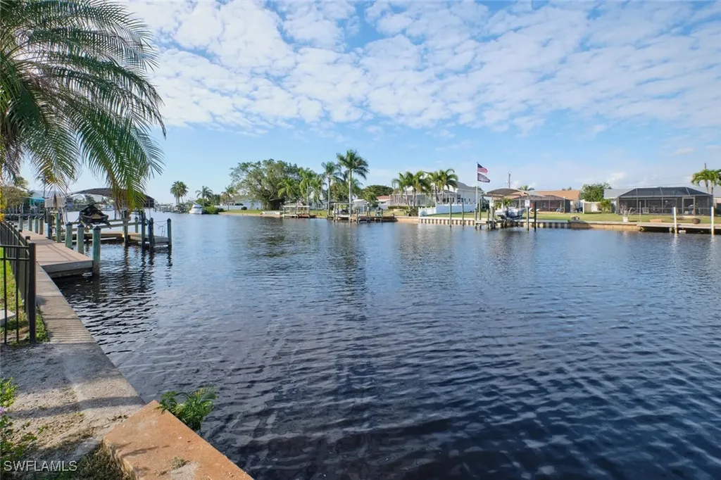 2113 W Tobago Circle Fort Myers FL 33905