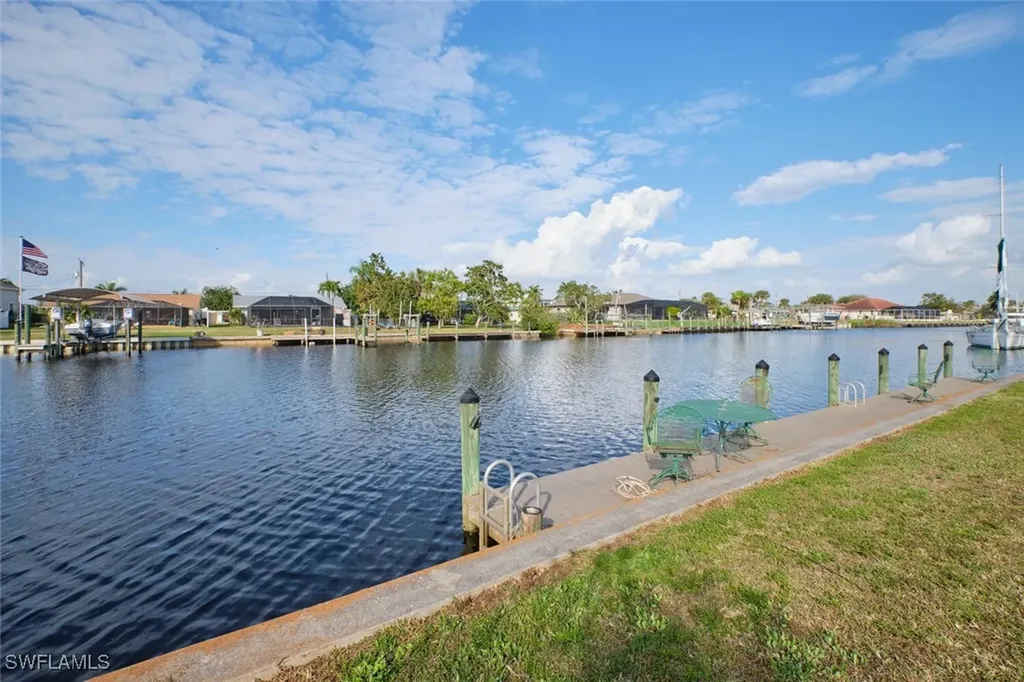 2113 W Tobago Circle Fort Myers FL 33905