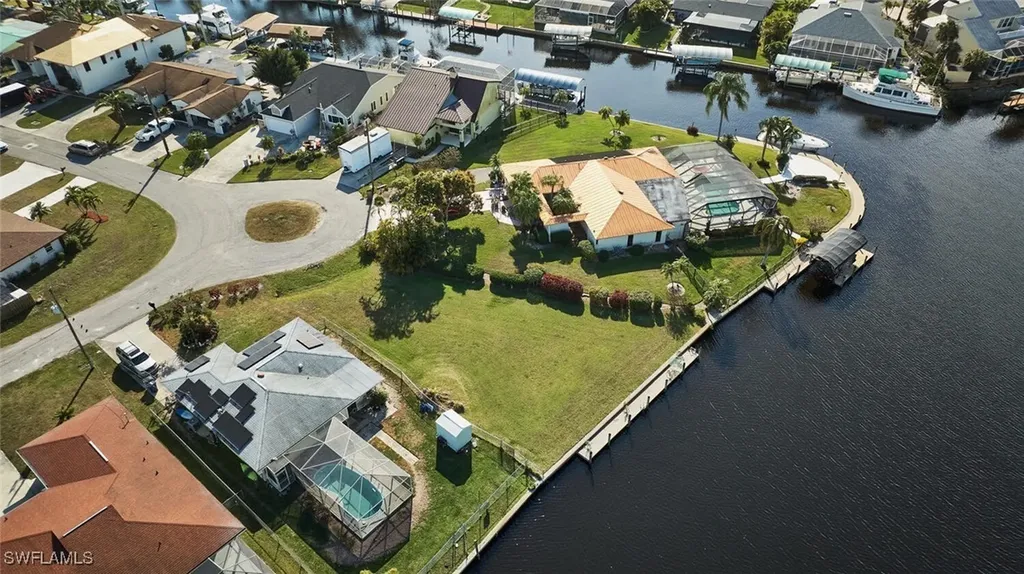 2113 W Tobago Circle Fort Myers FL 33905