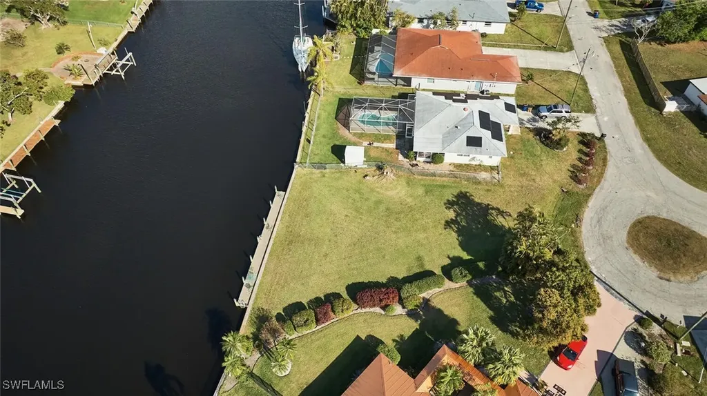 2113 W Tobago Circle Fort Myers FL 33905