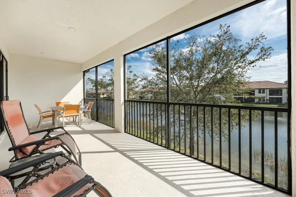 15148 Palmer Lake Circle Naples FL 34109