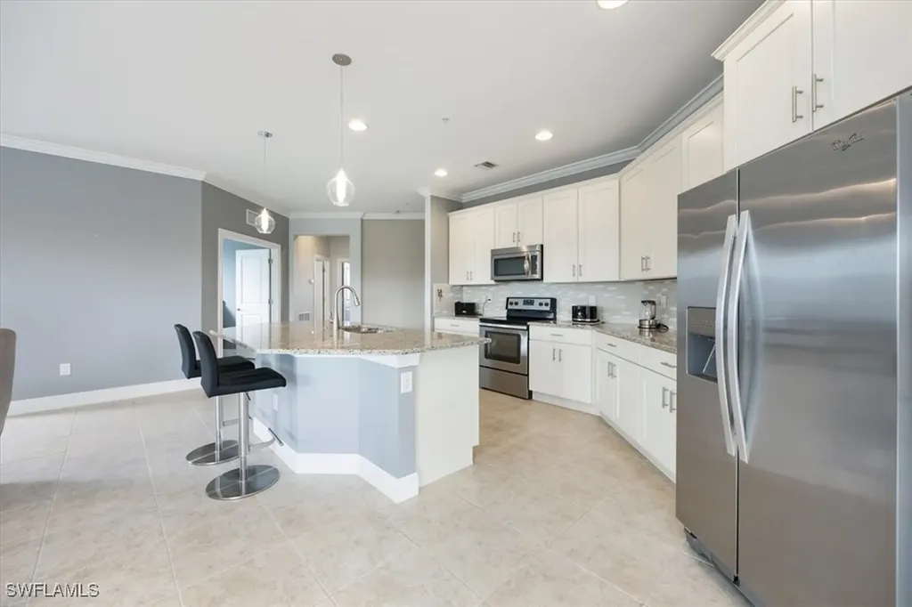 15148 Palmer Lake Circle Naples FL 34109