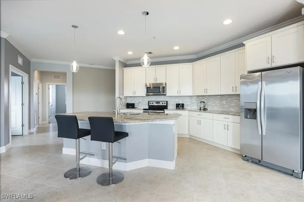 15148 Palmer Lake Circle Naples FL 34109