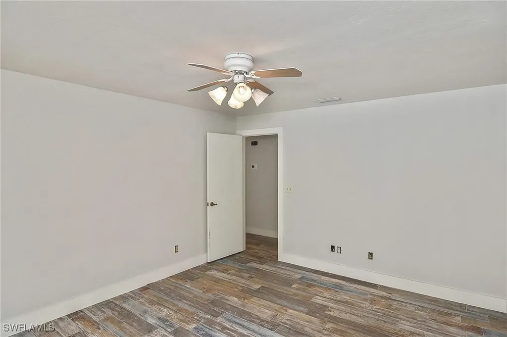 12300 Flintlock Lane Fort Myers FL 33912
