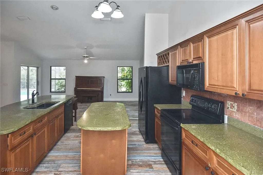 12300 Flintlock Lane Fort Myers FL 33912