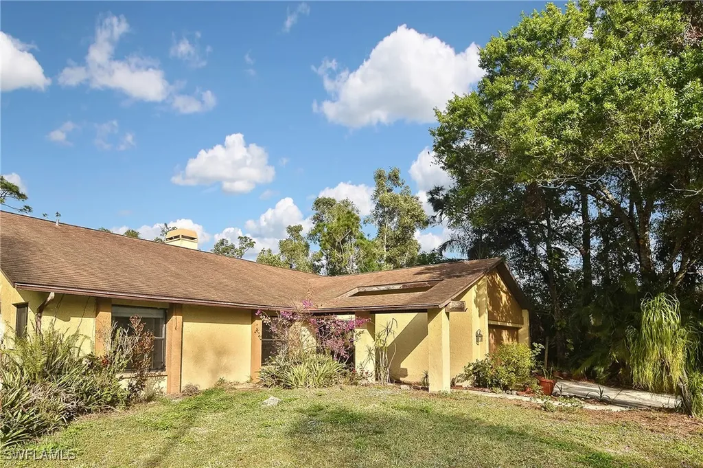 12300 Flintlock Lane Fort Myers FL 33912