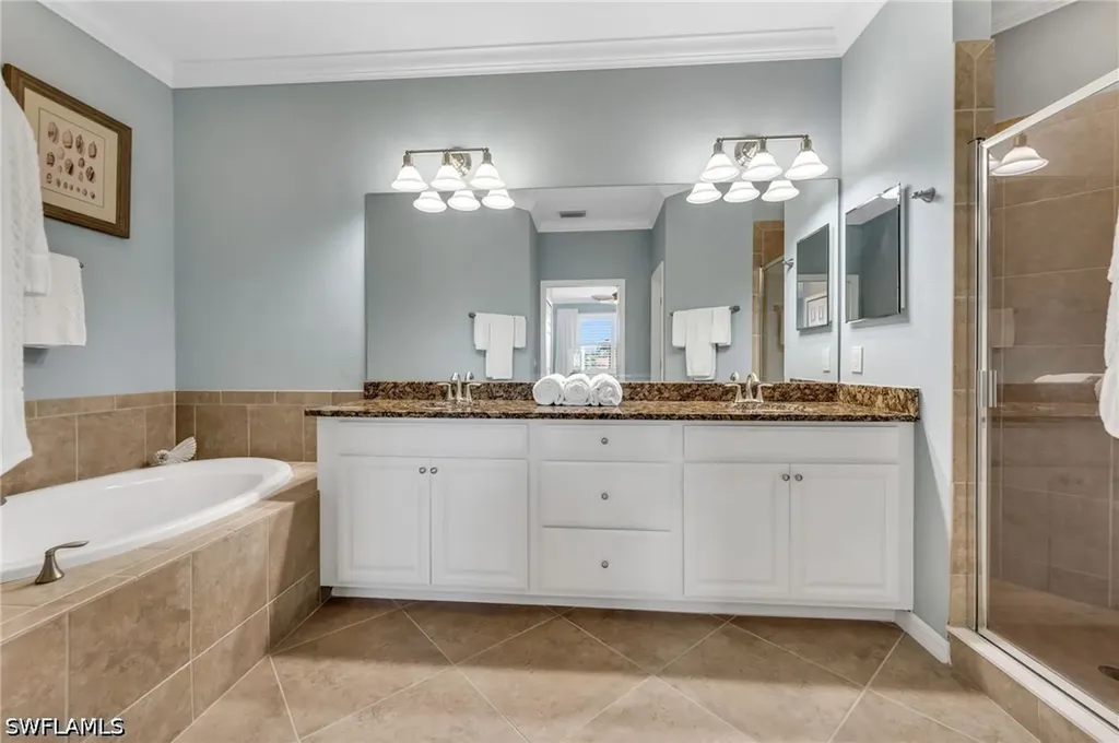 3159 Serena Lane Naples FL 34114