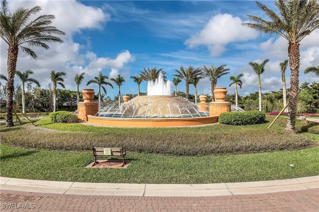 3159 Serena Lane Naples FL 34114