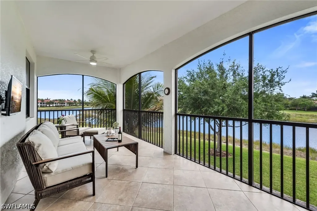 3159 Serena Lane Naples FL 34114