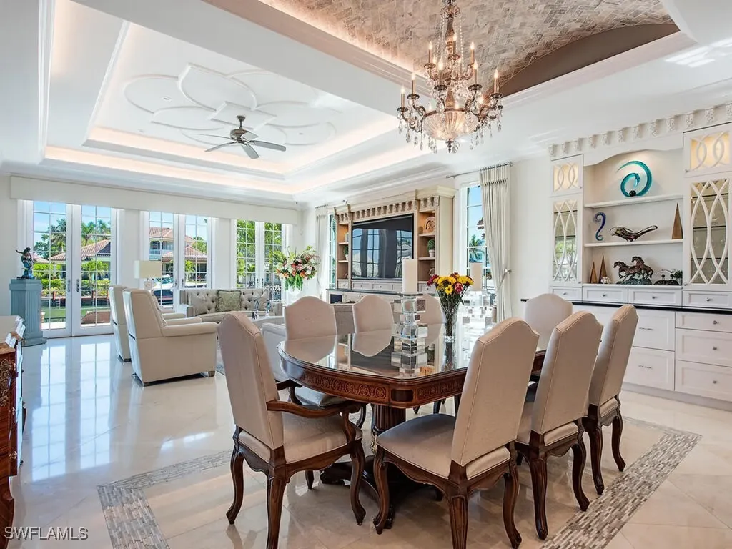 233 Mermaids Bight Naples FL 34103