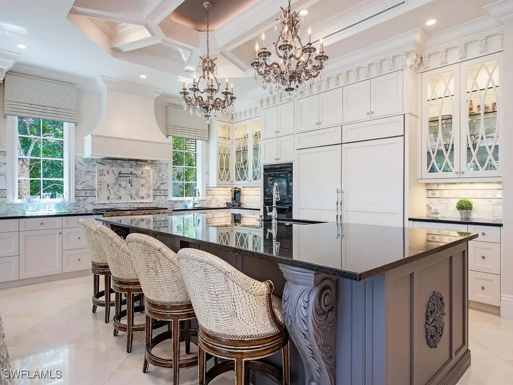 233 Mermaids Bight Naples FL 34103