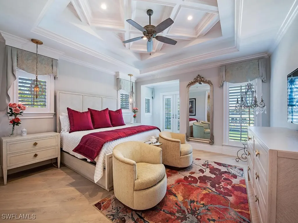 233 Mermaids Bight Naples FL 34103