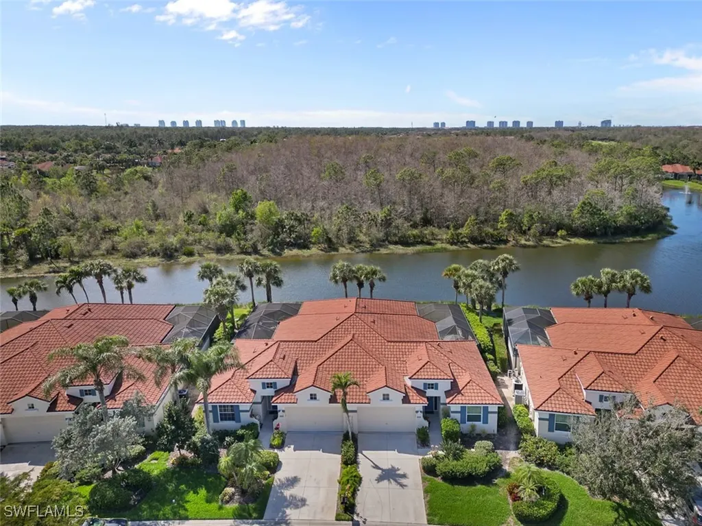 Estero FL, 10305 Cape Roman Road, Unit 101