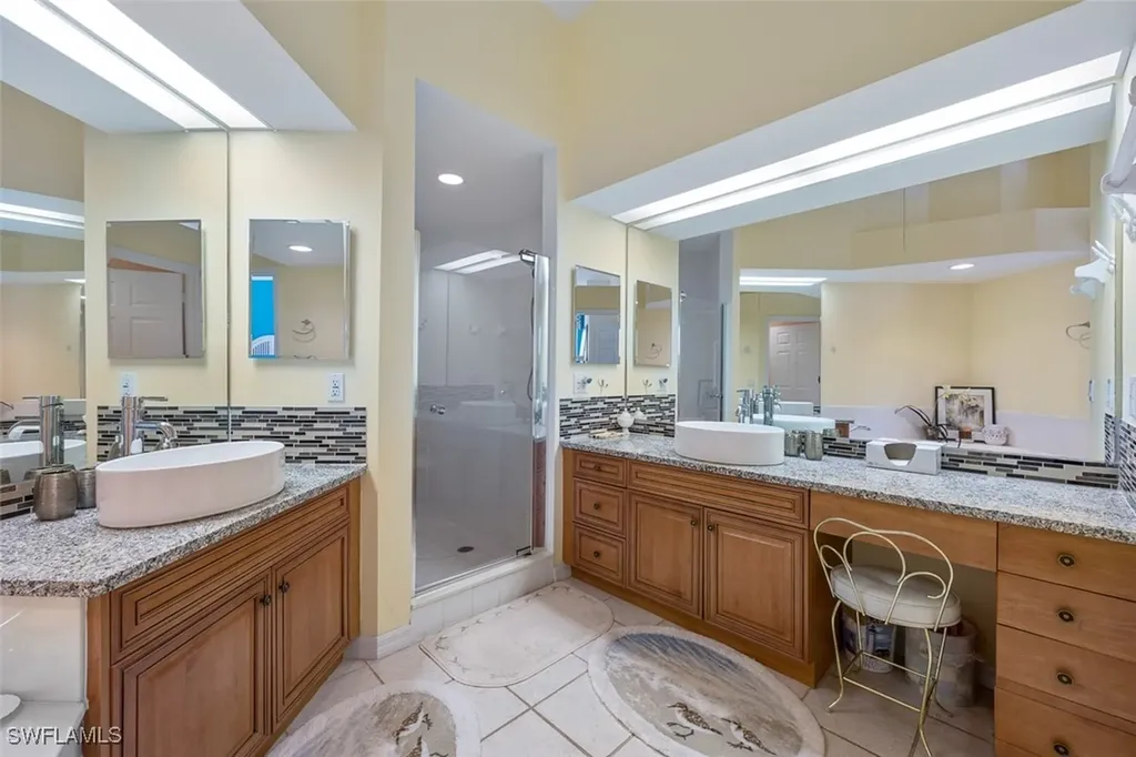 10305 Cape Roman Road Estero FL 34135