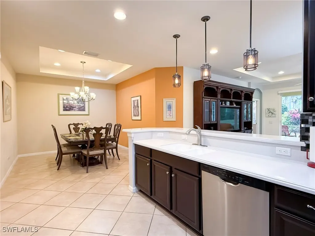 9905 Periwinkle Preserve Lane Fort Myers FL 33919