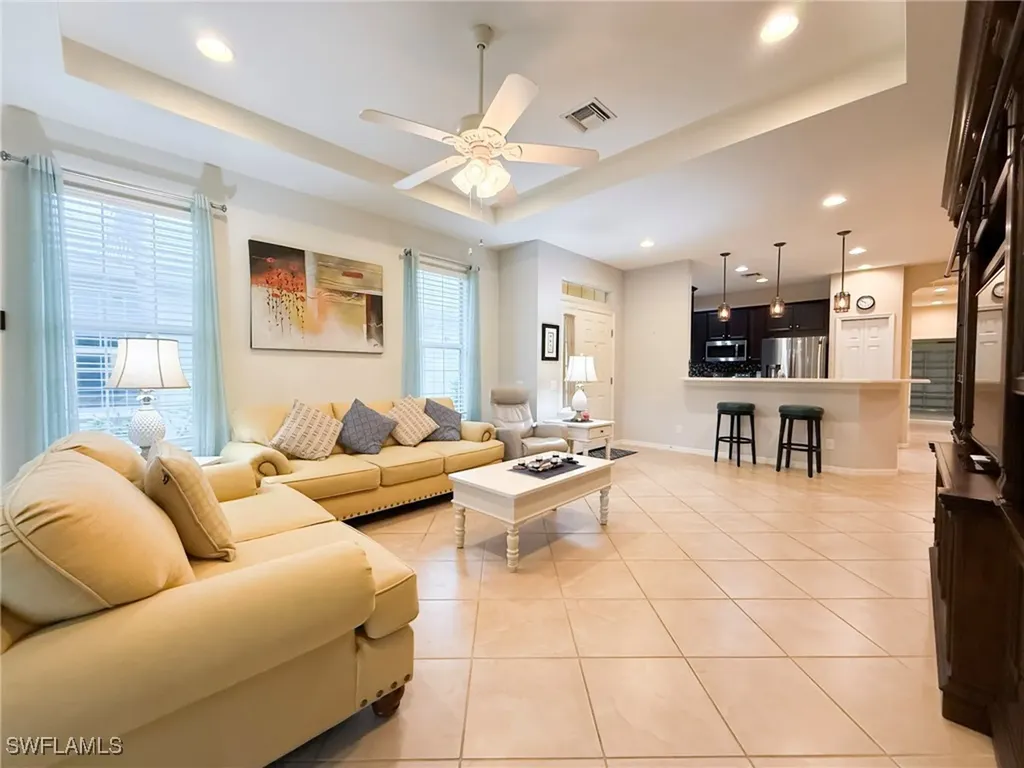 9905 Periwinkle Preserve Lane Fort Myers FL 33919