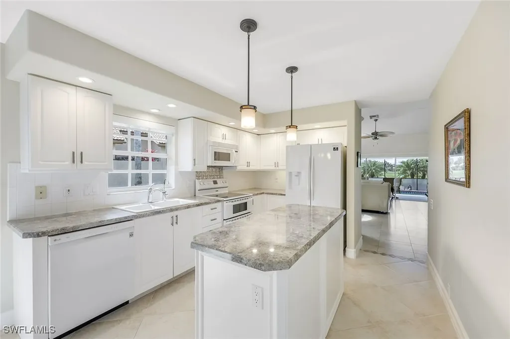 13440 Bridgeford Avenue Bonita Springs FL 34135
