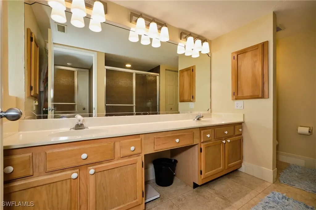 16928 Villas Square Fort Myers FL 33908