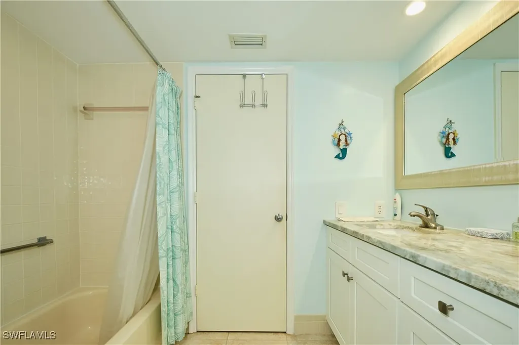 16928 Villas Square Fort Myers FL 33908