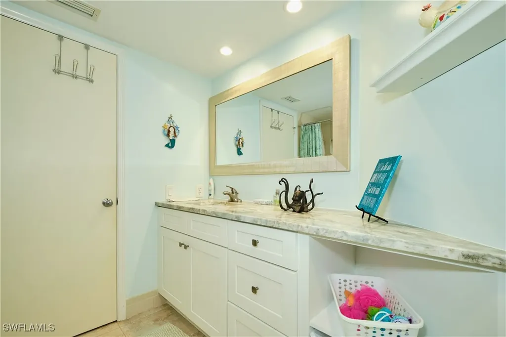 16928 Villas Square Fort Myers FL 33908