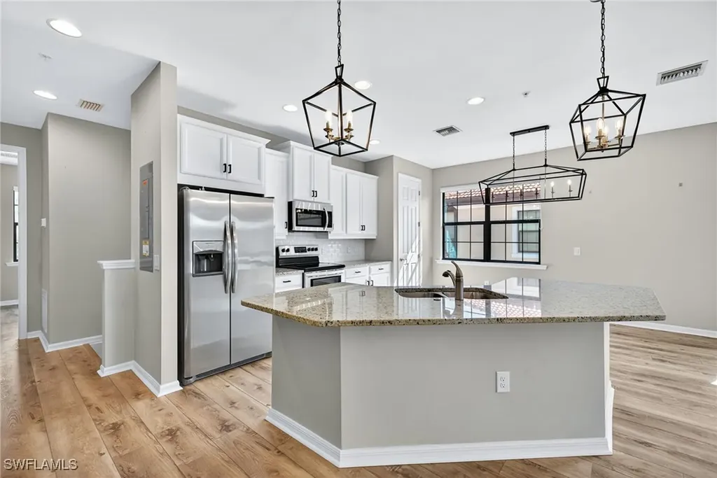 26111 Palace Lane Bonita Springs FL 34135
