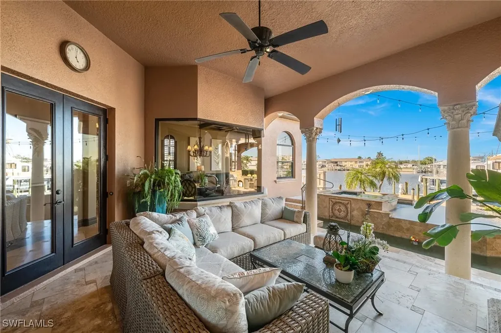 1641 Edith Esplanade Cape Coral FL 33904