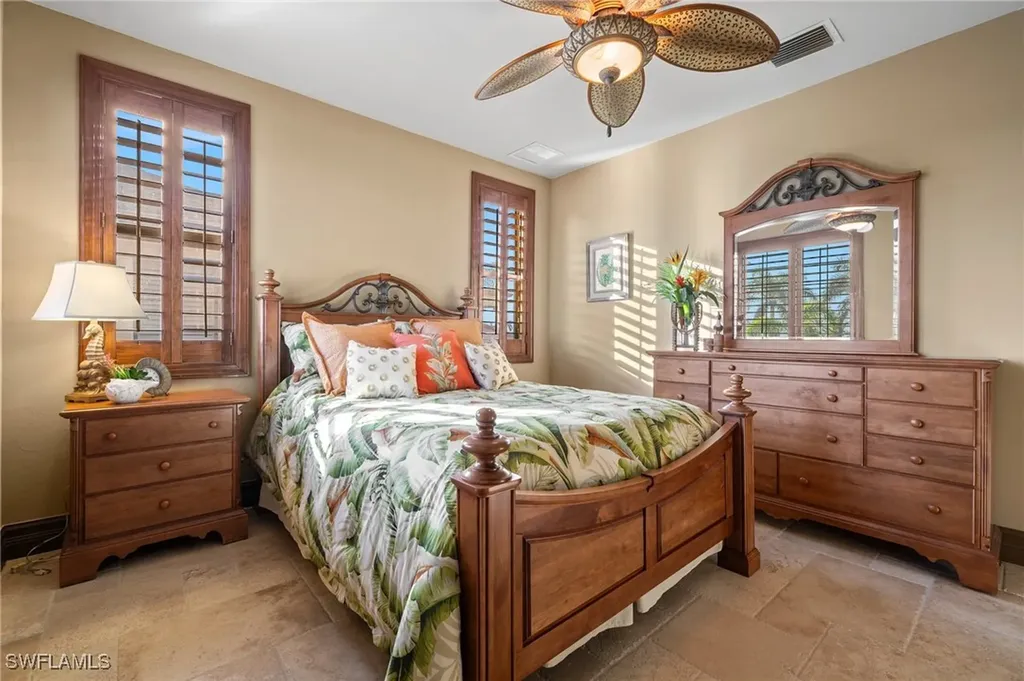1641 Edith Esplanade Cape Coral FL 33904