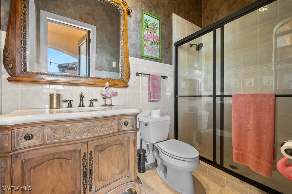 1641 Edith Esplanade Cape Coral FL 33904