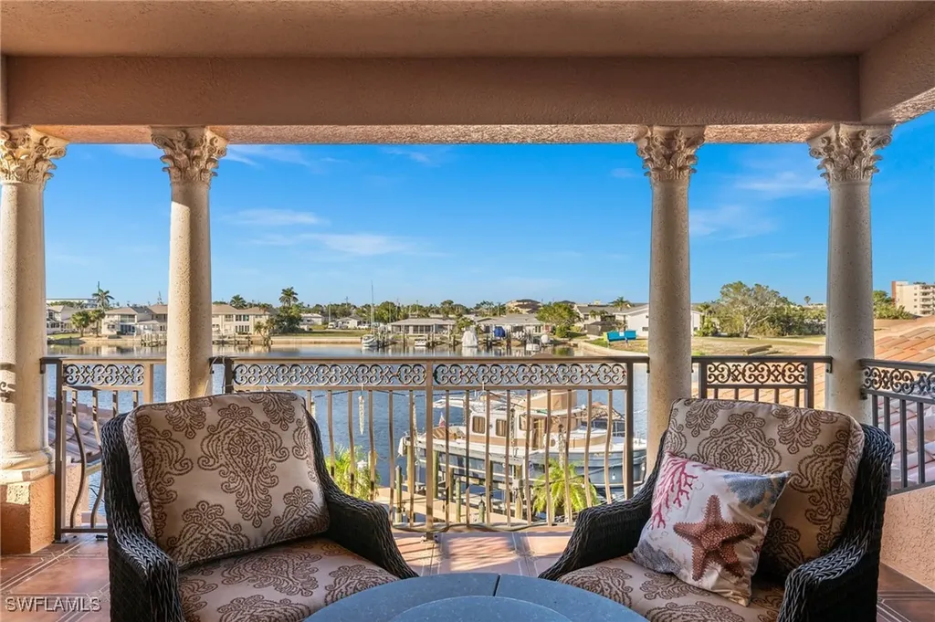 1641 Edith Esplanade Cape Coral FL 33904
