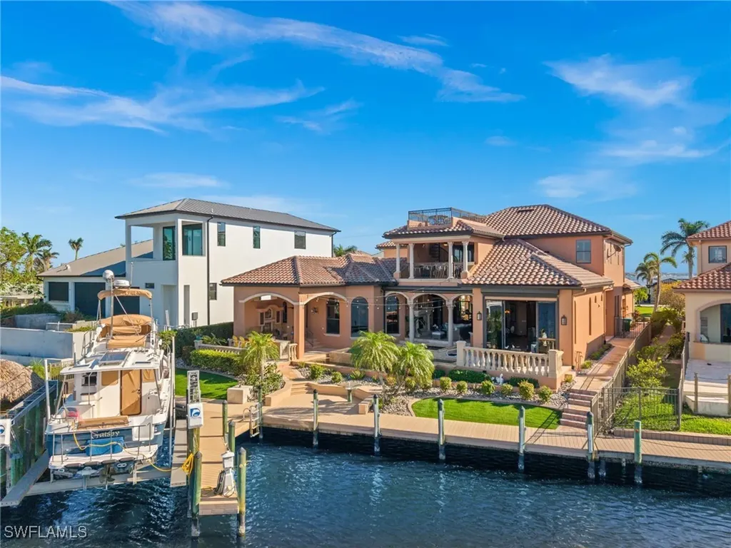 1641 Edith Esplanade Cape Coral FL 33904