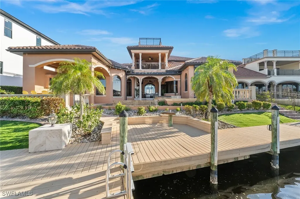 1641 Edith Esplanade Cape Coral FL 33904