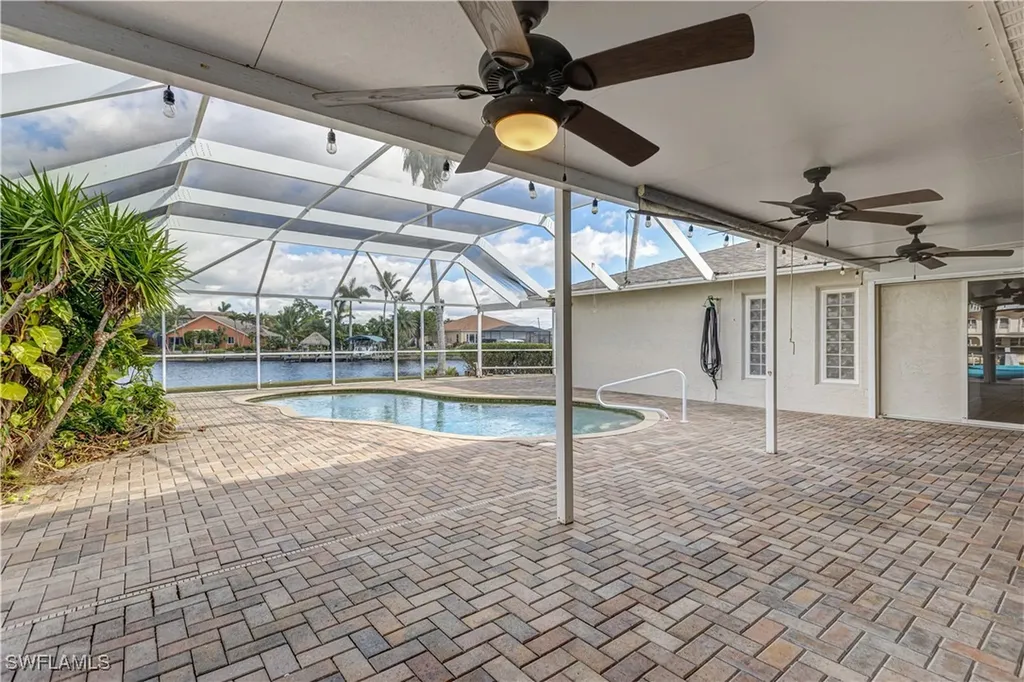 1737 SE 43rd Street Cape Coral FL 33904