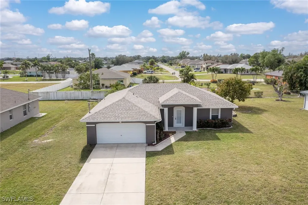 128 SW 16th Terrace Cape Coral FL 33991