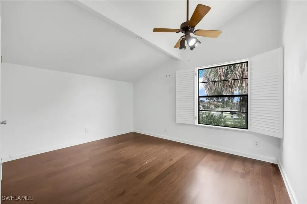 9780 Vanderbilt Drive Naples FL 34108