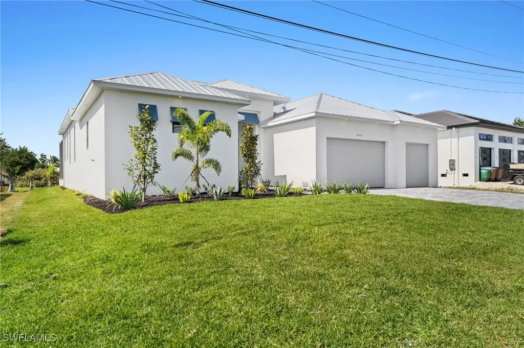5306 Cobalt Court Cape Coral FL 33904