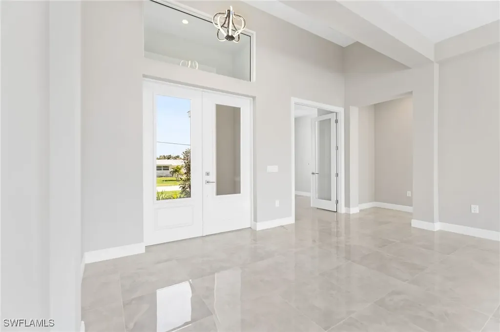 5306 Cobalt Court Cape Coral FL 33904