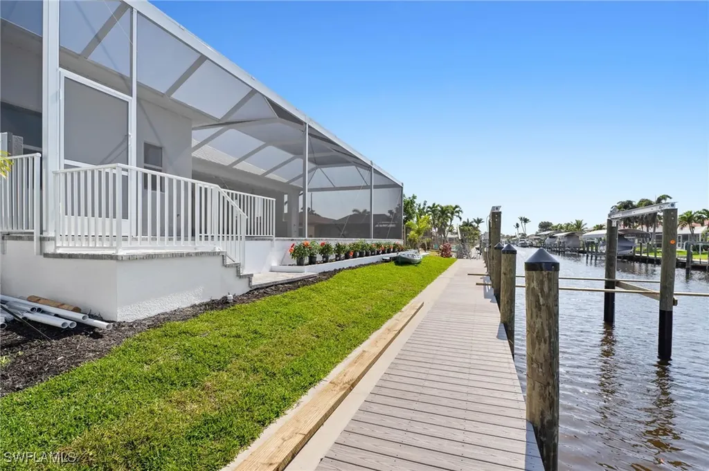 5306 Cobalt Court Cape Coral FL 33904