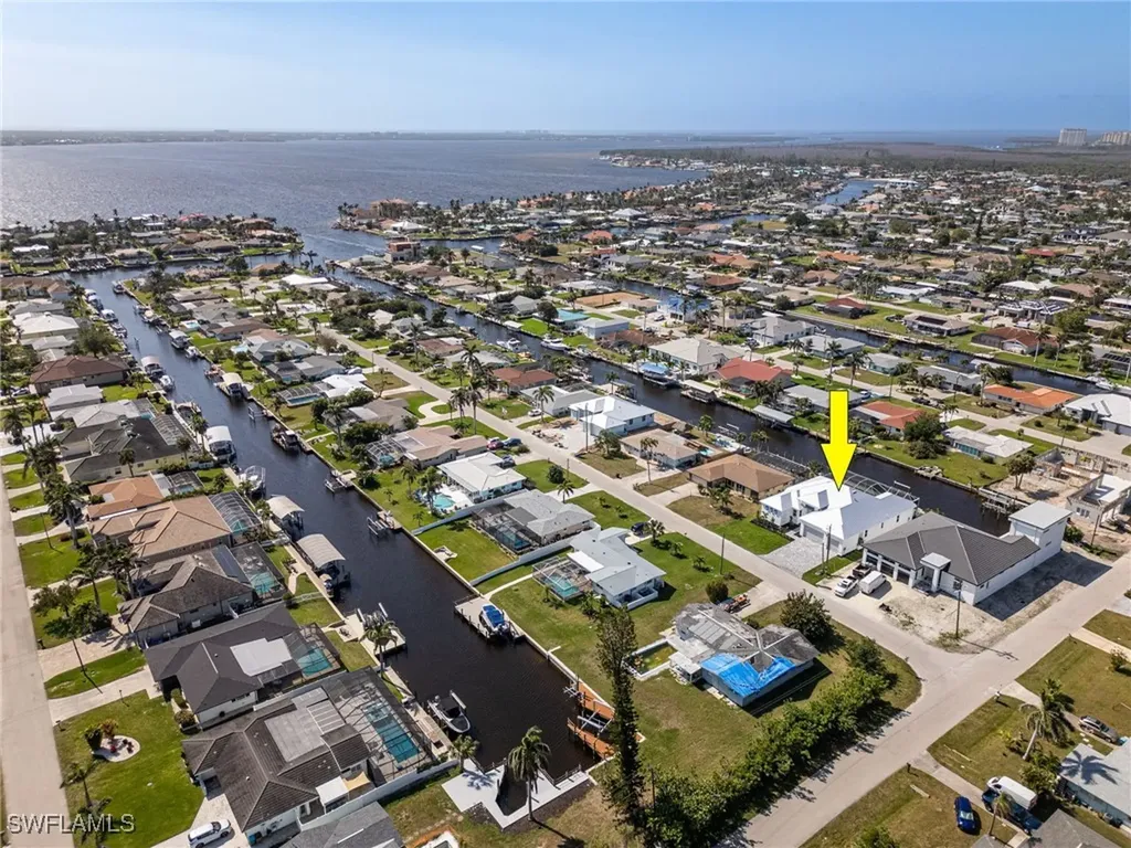5306 Cobalt Court Cape Coral FL 33904