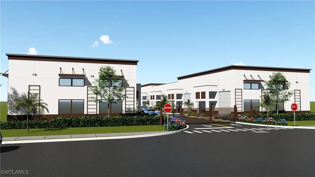 11075 Tamiami Trail E Naples FL 34113
