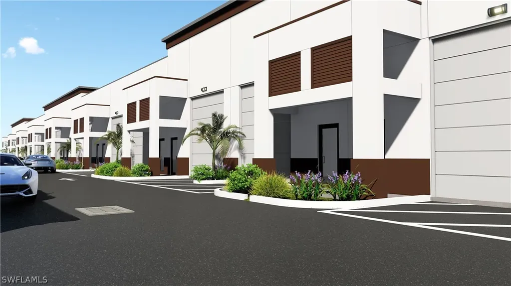 11075 Tamiami Trail E Naples FL 34113