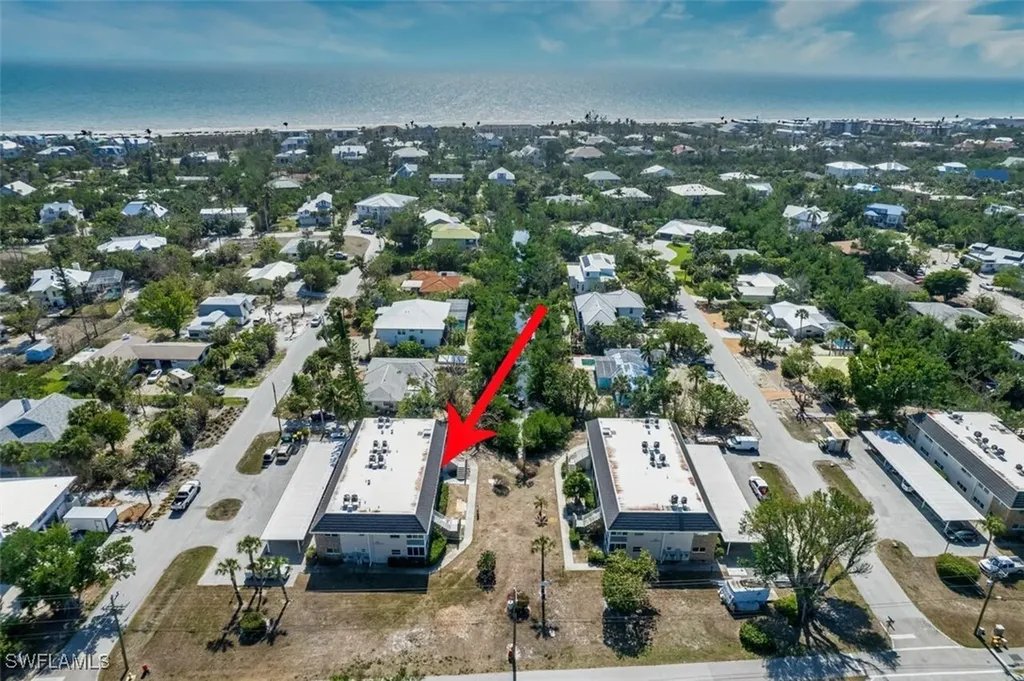 561 Periwinkle Way Sanibel FL 33957
