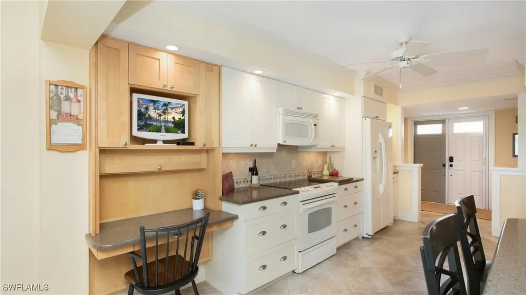201 Palm River Boulevard Naples FL 34110