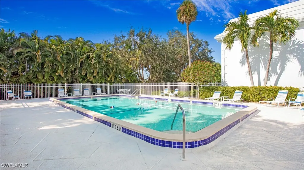 201 Palm River Boulevard Naples FL 34110