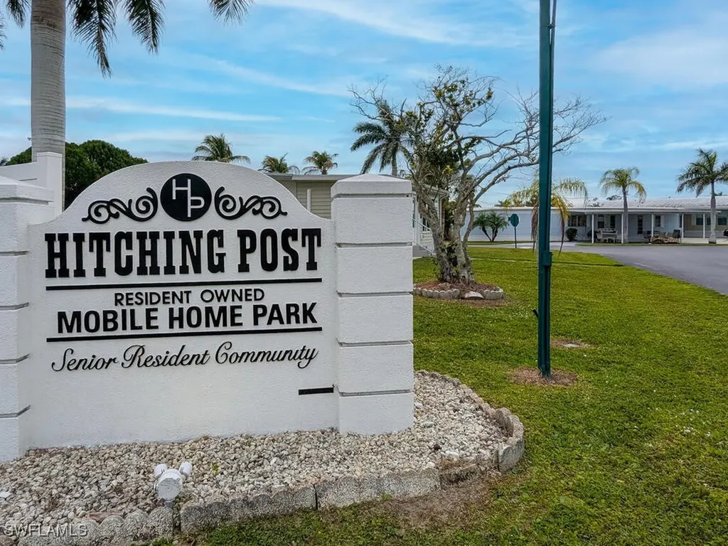 35 Cimmaron Trail Naples FL 34113