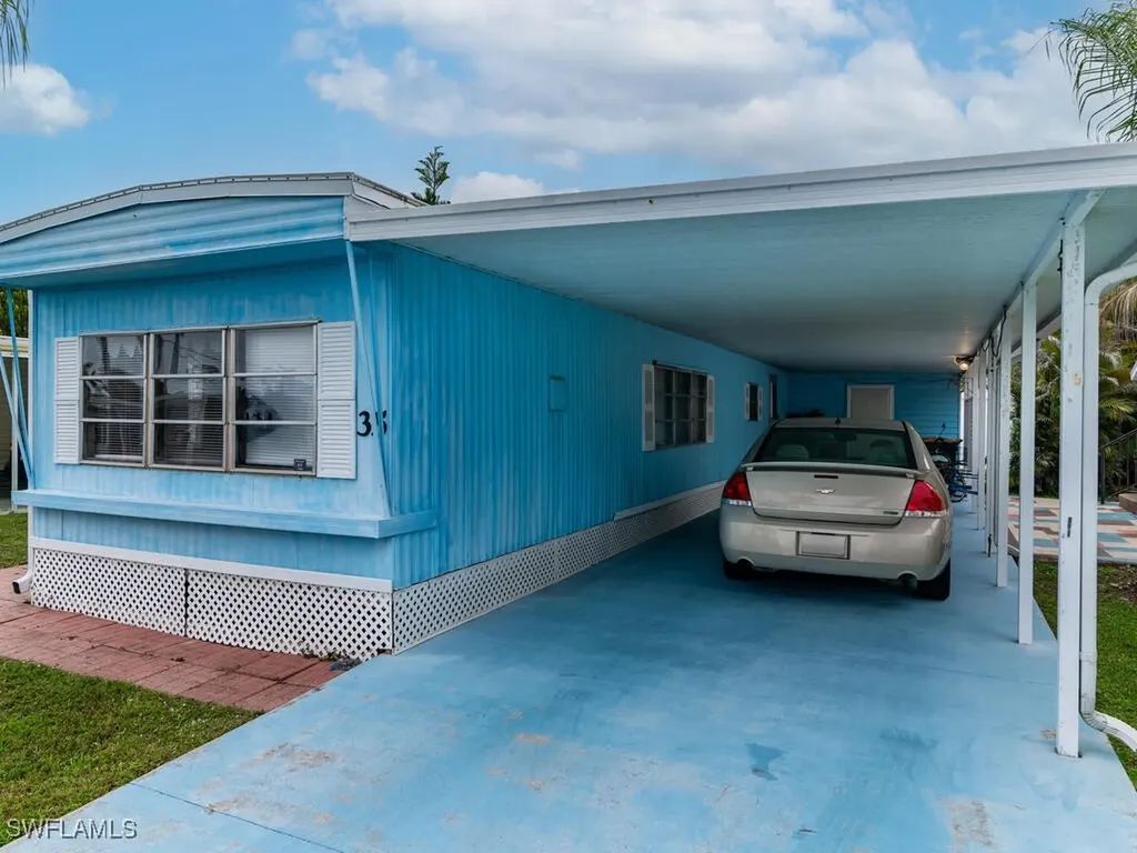 35 Cimmaron Trail Naples FL 34113