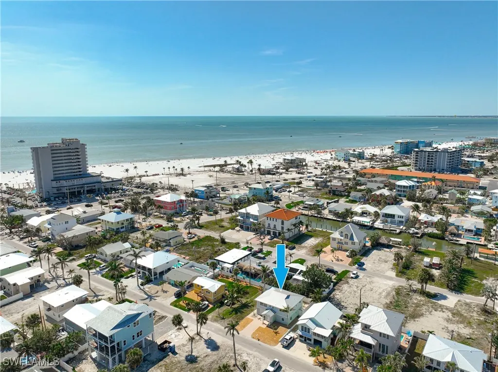 195 Pearl Street Fort Myers Beach FL 33931