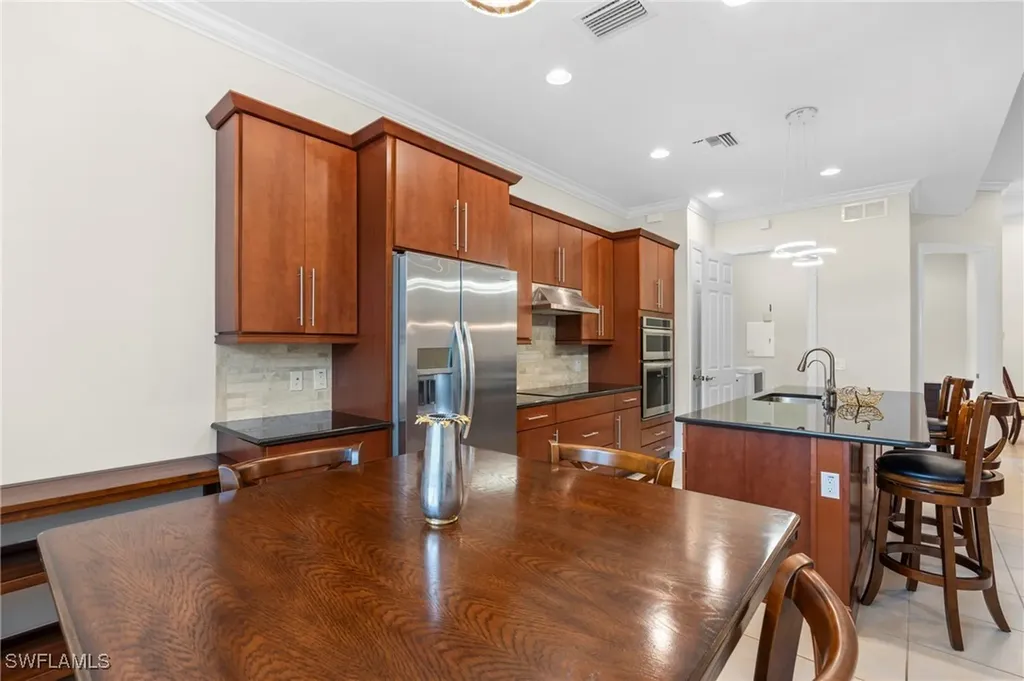 9328 Fieldstone Lane Naples FL 34120