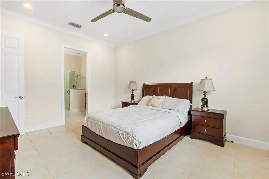 9328 Fieldstone Lane Naples FL 34120