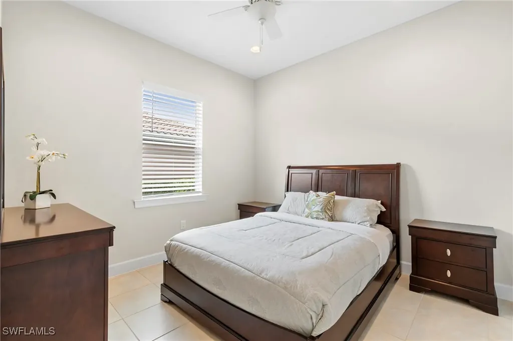 9328 Fieldstone Lane Naples FL 34120