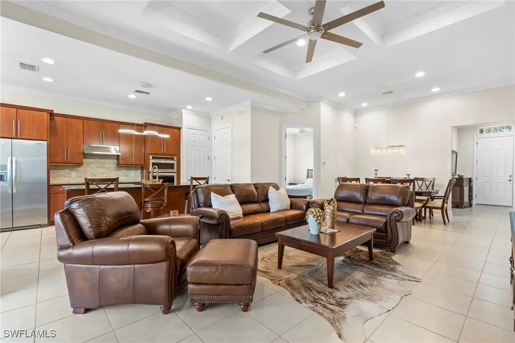 9328 Fieldstone Lane Naples FL 34120
